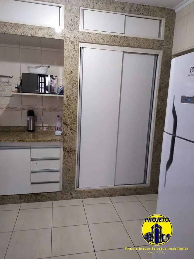 Sobrado, 4 quartos, 200 m² - Foto 4