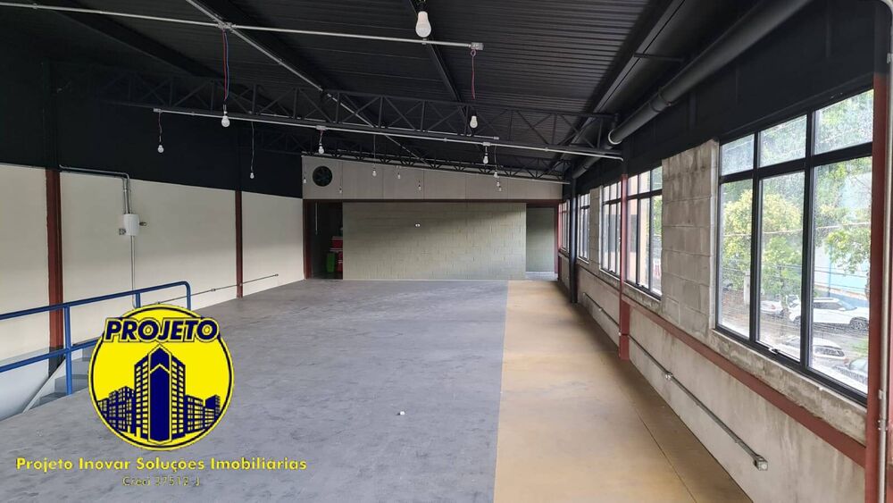 Prédio Inteiro para alugar, 200m² - Foto 3