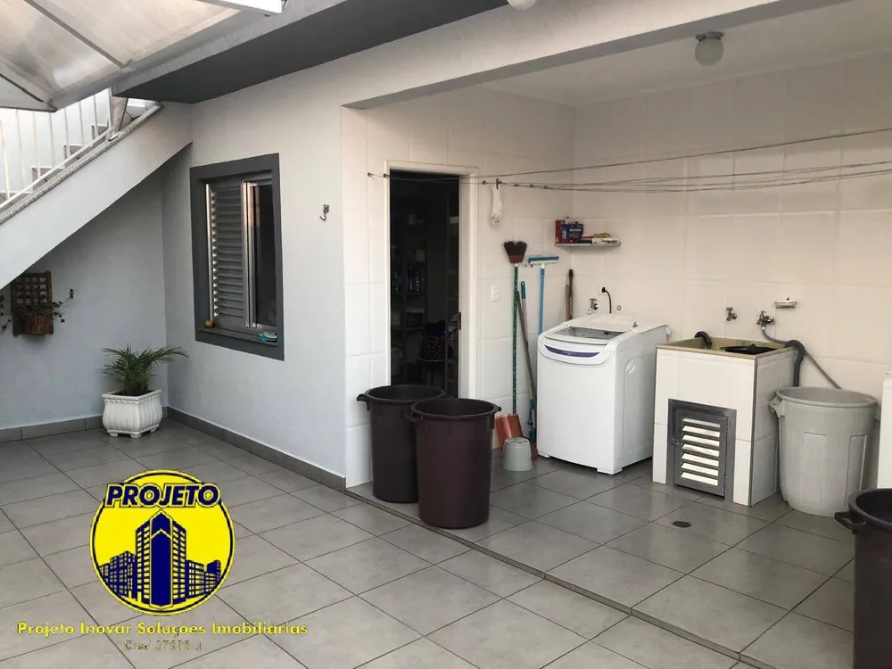 Casa, 3 quartos, 331 m² - Foto 1