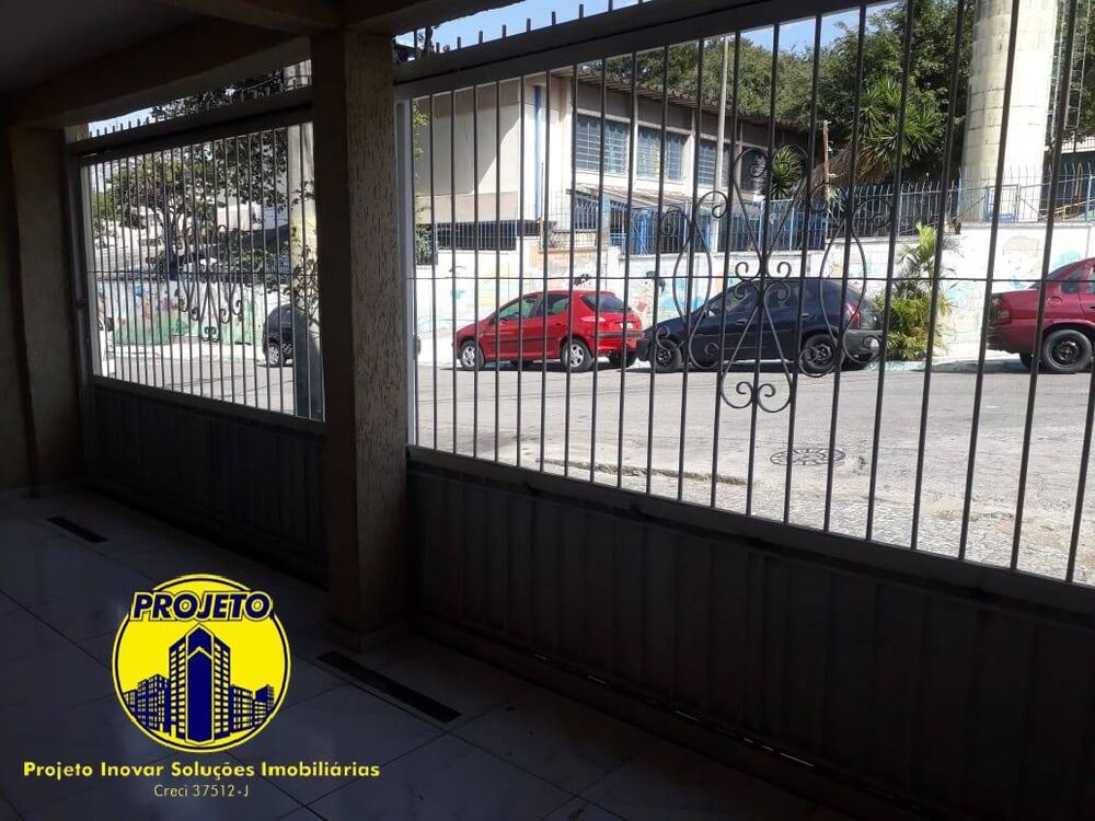 Casa, 3 quartos, 244 m² - Foto 1