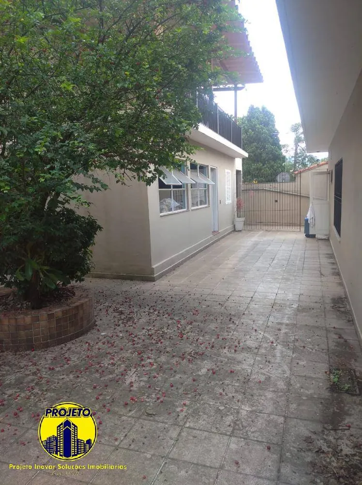 Casa, 3 quartos, 340 m² - Foto 1