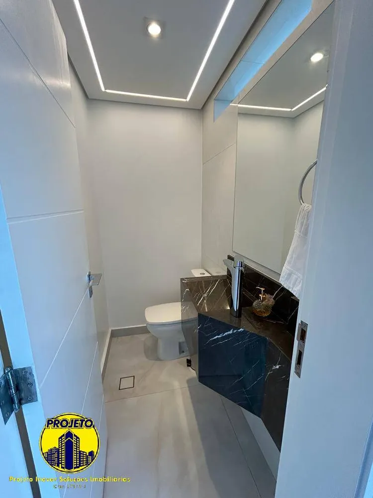 Apartamento, 3 quartos, 236 m² - Foto 2