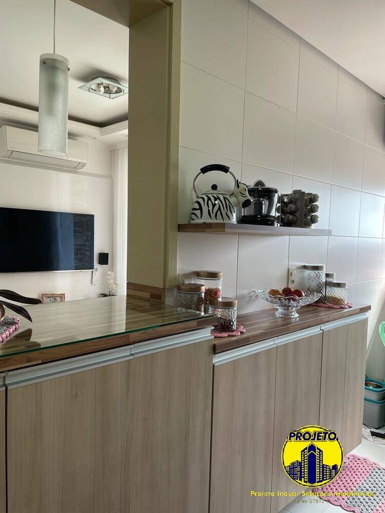 Apartamento à venda com 2 quartos, 76m² - Foto 4