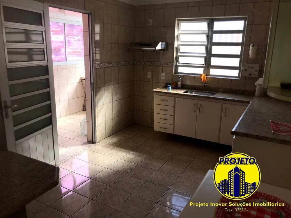 Casa, 2 quartos, 229 m² - Foto 1