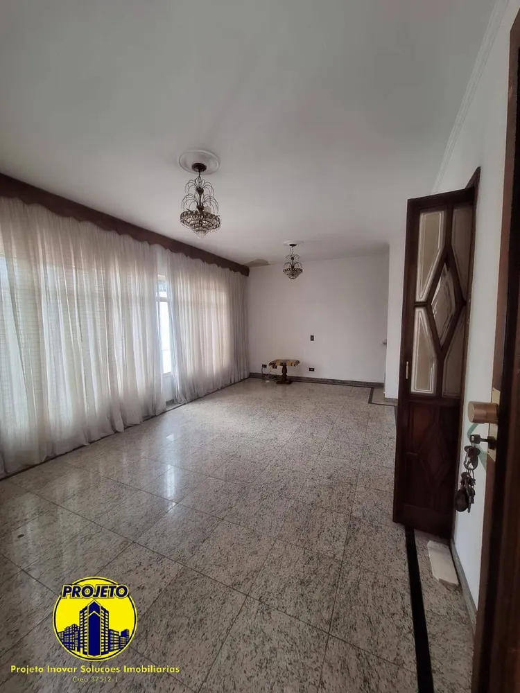 Casa, 3 quartos, 220 m² - Foto 1