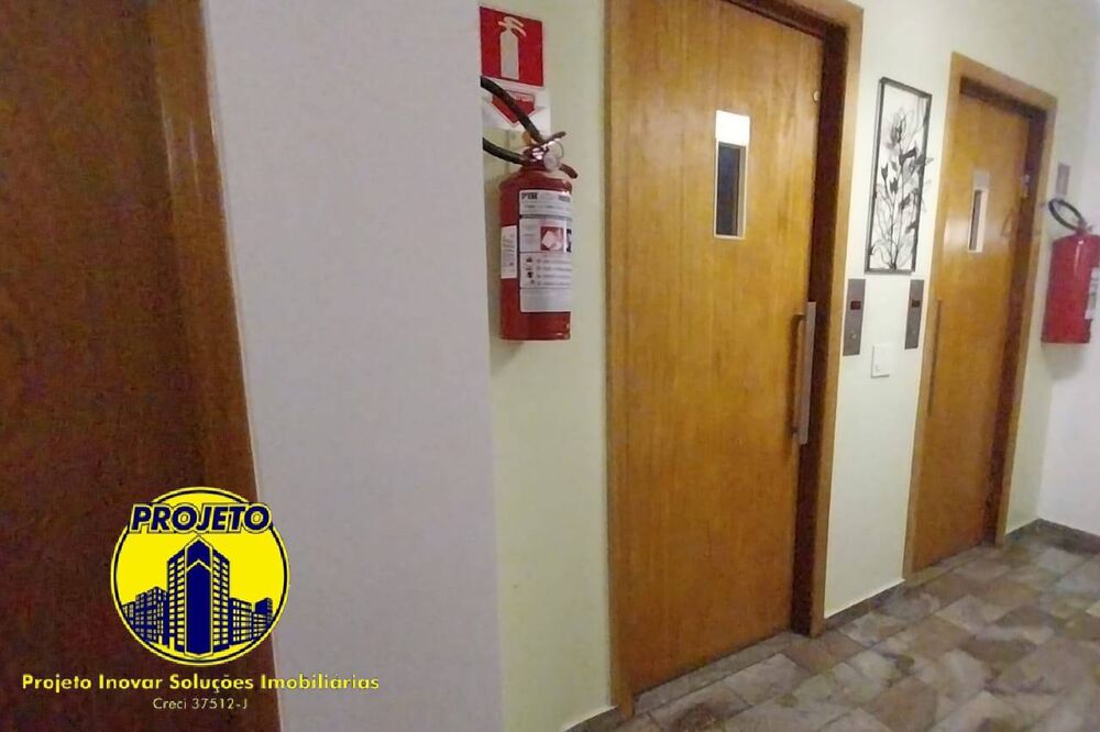 Apartamento para alugar com 3 quartos, 88m² - Foto 4