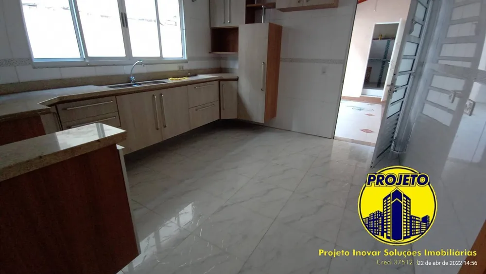 Sobrado, 3 quartos, 200 m² - Foto 3