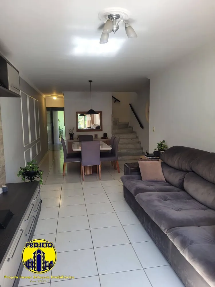 Sobrado, 3 quartos, 230 m² - Foto 1