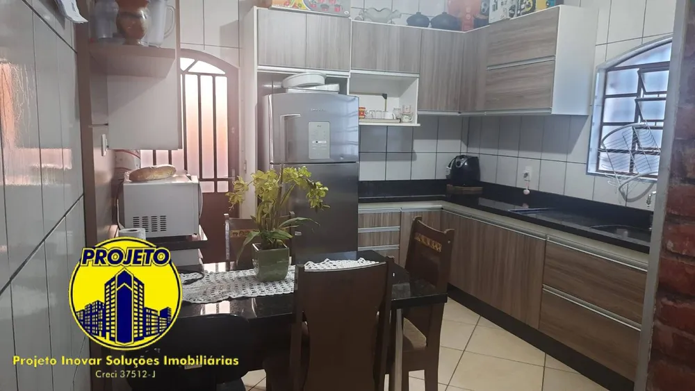 Sobrado, 3 quartos, 200 m² - Foto 1