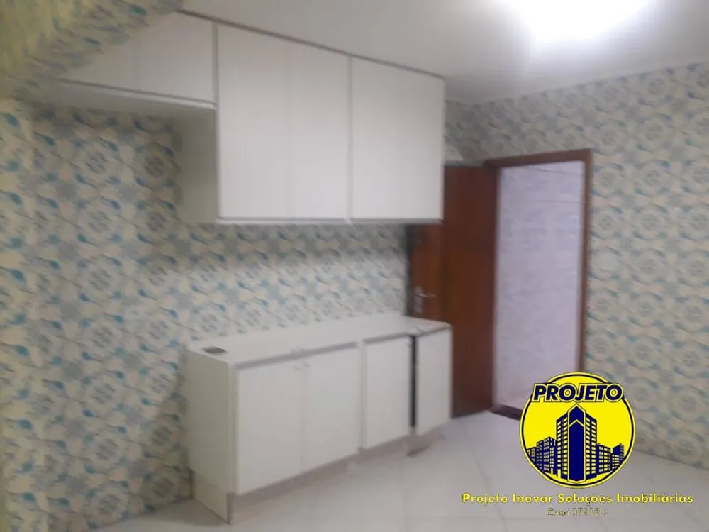 Casa, 3 quartos, 211 m² - Foto 2