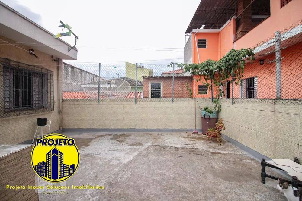 Sobrado à venda com 2 quartos, 240m² - Foto 8
