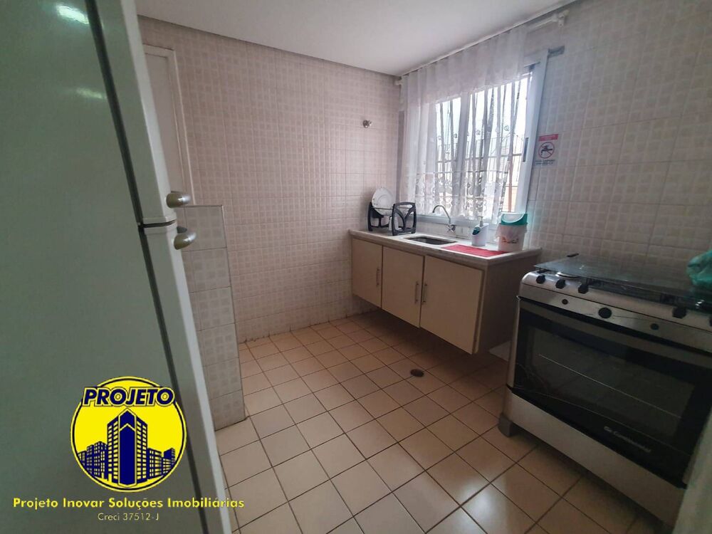 Apartamento para alugar com 3 quartos, 75m² - Foto 17