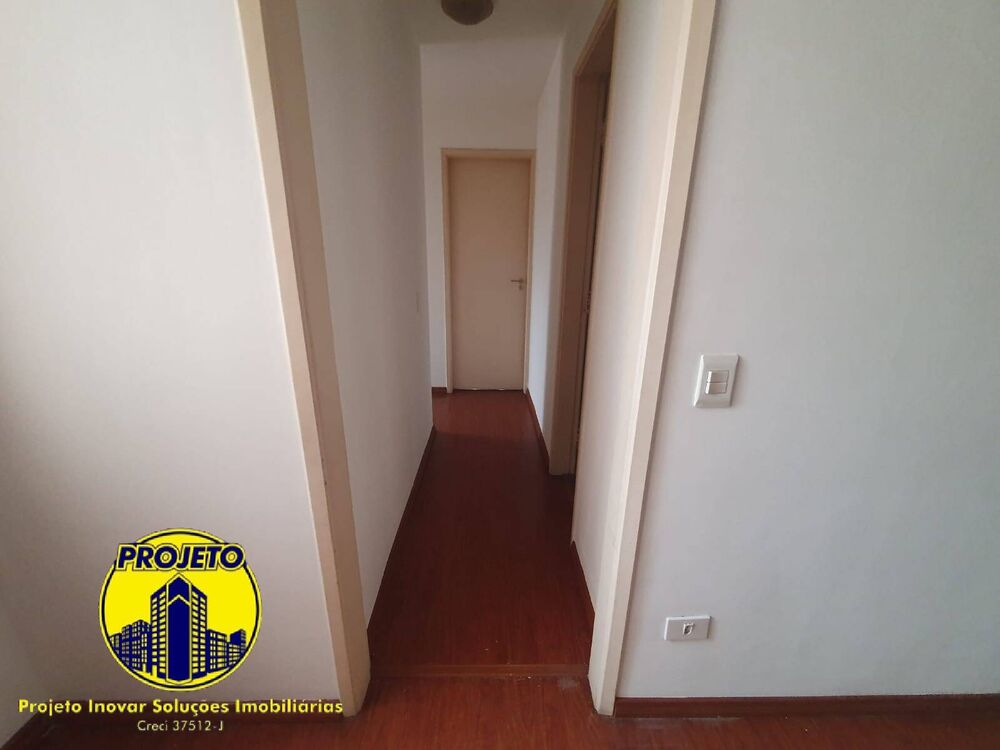 Apartamento para alugar com 3 quartos, 75m² - Foto 3