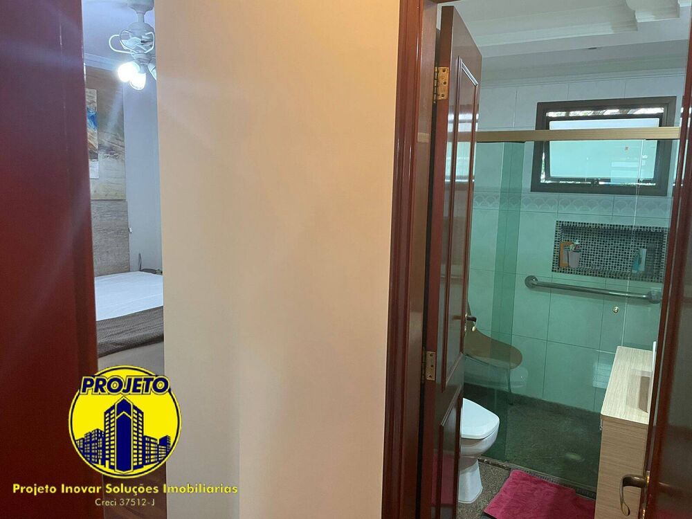 Apartamento à venda com 3 quartos, 138m² - Foto 2