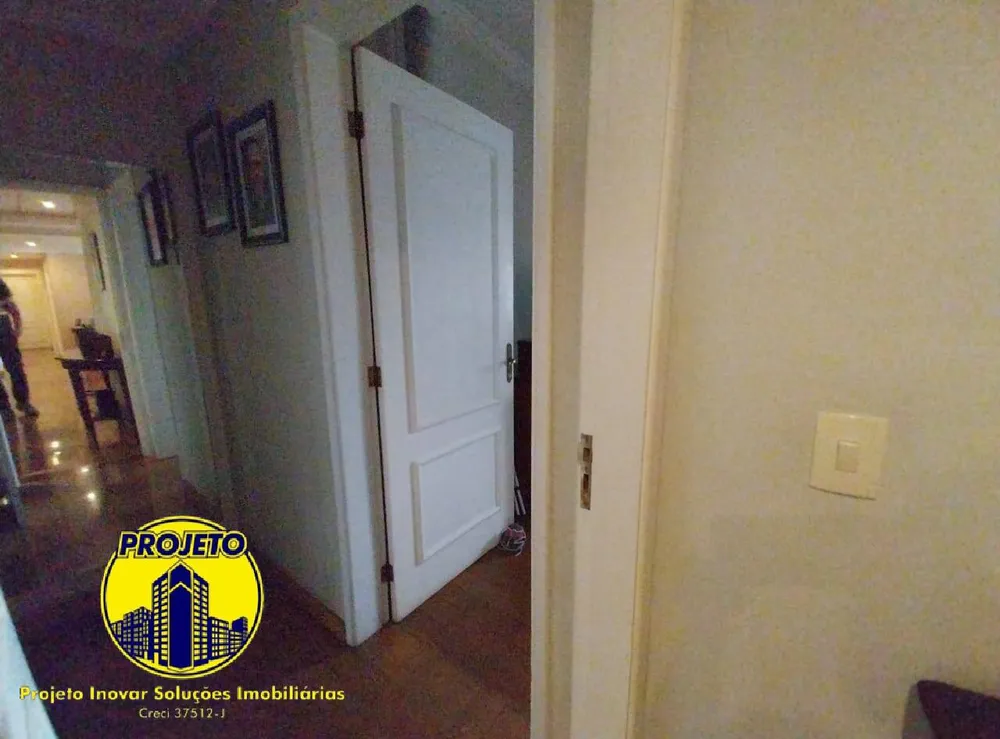 Apartamento, 3 quartos, 221 m² - Foto 2