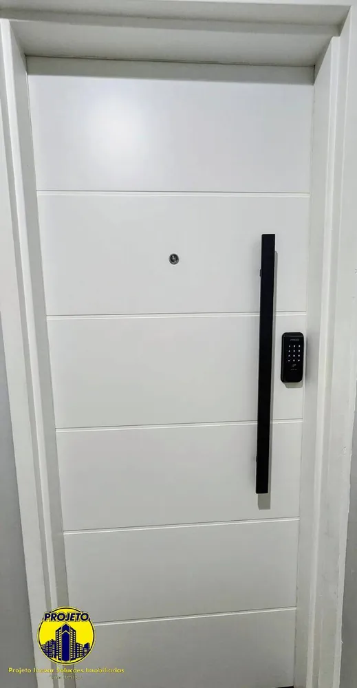 Apartamento, 3 quartos, 226 m² - Foto 2