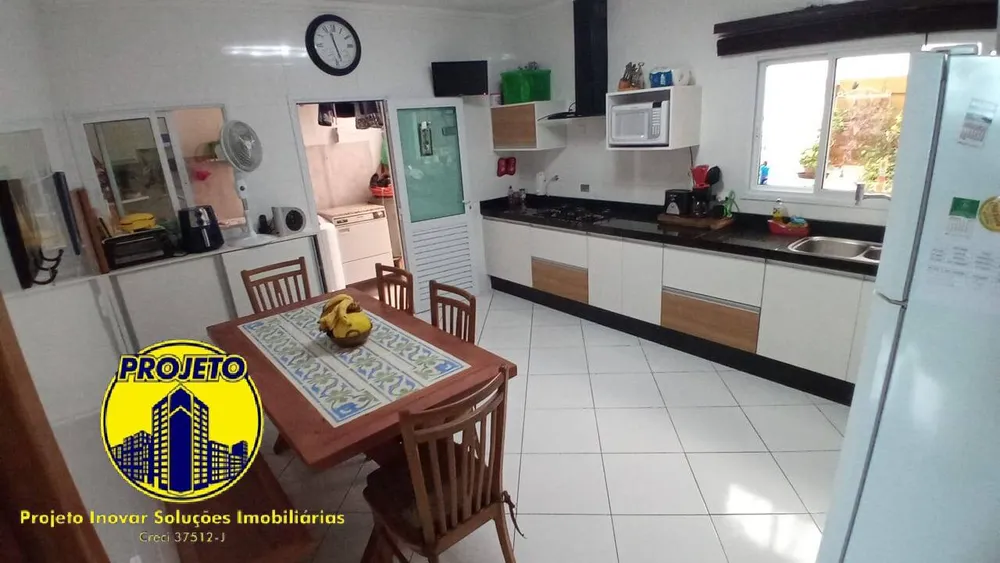Casa, 3 quartos, 200 m² - Foto 5