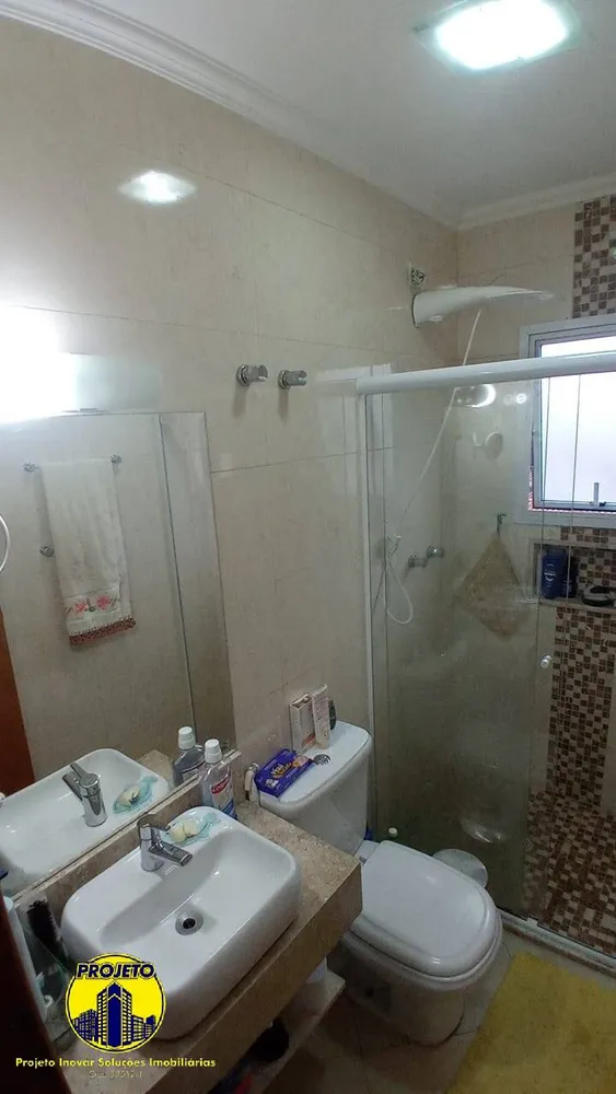 Casa, 3 quartos, 200 m² - Foto 1