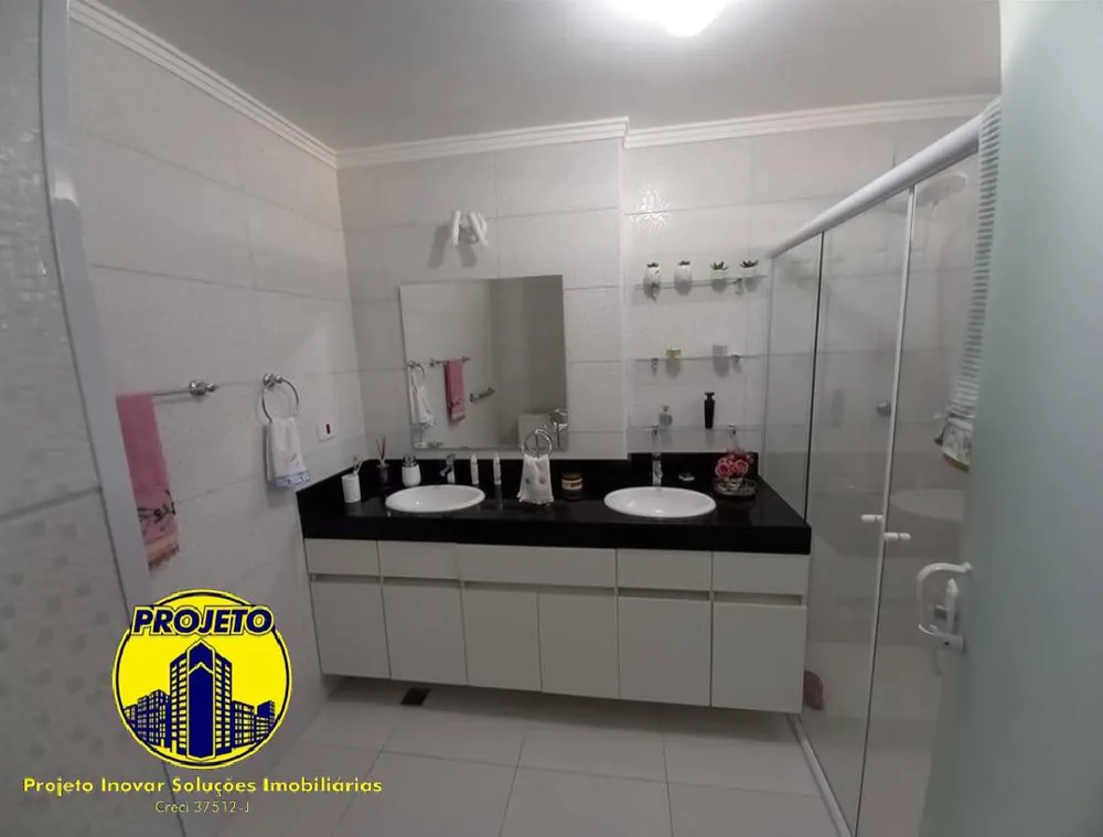 Casa, 4 quartos, 230 m² - Foto 11