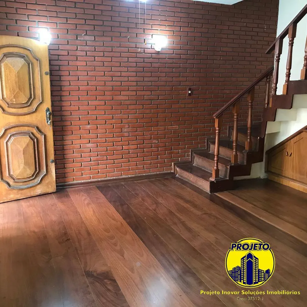 Sobrado, 4 quartos, 200 m² - Foto 1