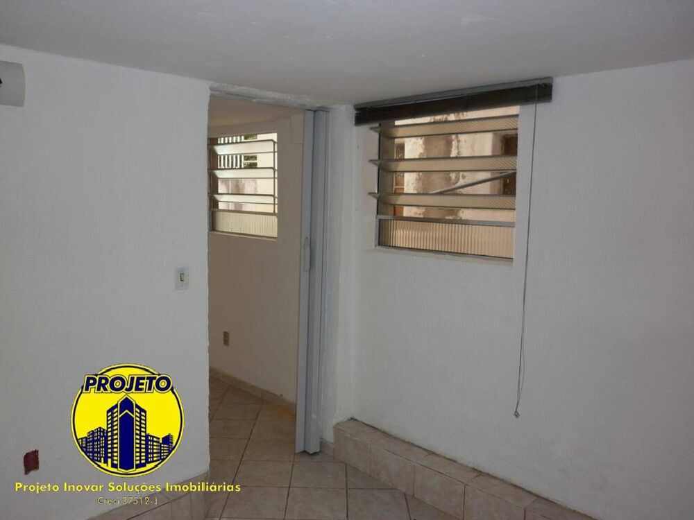 Casa de Condomínio para alugar com 1 quarto, 55m² - Foto 2