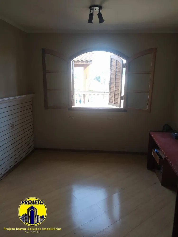 Casa, 4 quartos, 210 m² - Foto 11