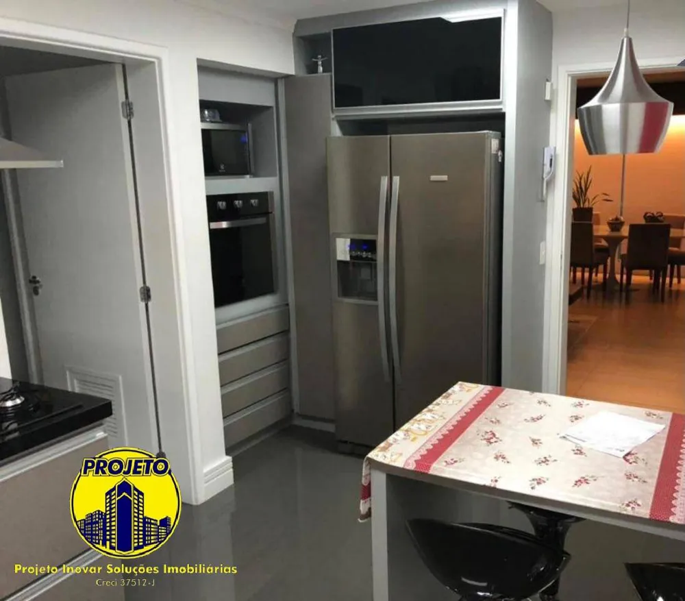 Apartamento, 3 quartos, 215 m² - Foto 3