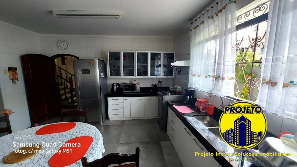 Sobrado, 3 quartos, 200 m² - Foto 3