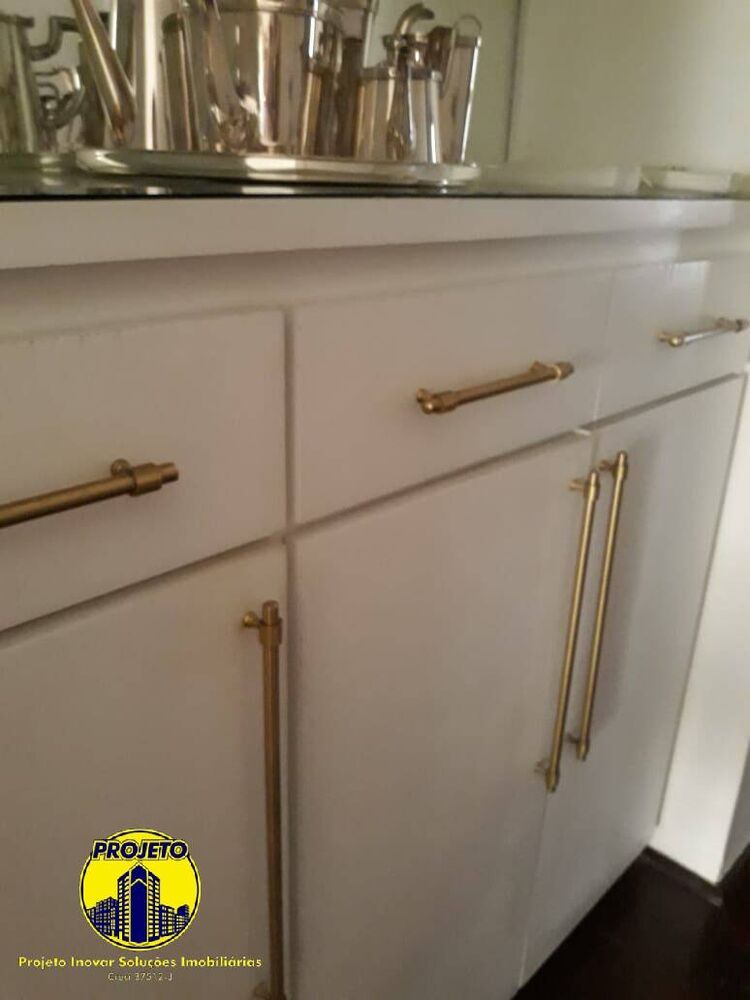 Apartamento para alugar com 3 quartos, 160m² - Foto 4