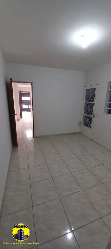 Casa, 6 quartos, 200 m² - Foto 5