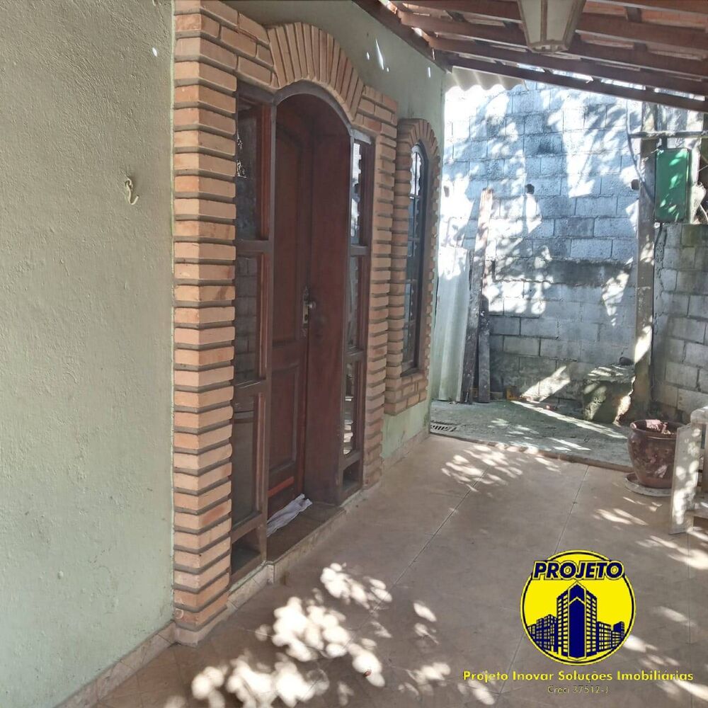 Casa à venda com 3 quartos, 2000m² - Foto 1
