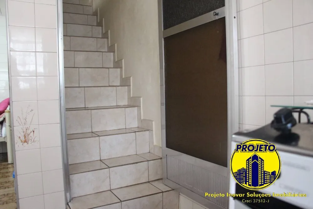 Casa, 3 quartos, 135 m² - Foto 2