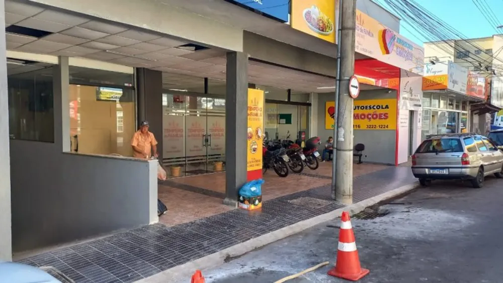 Loja-Salão, 320 m² - Foto 2