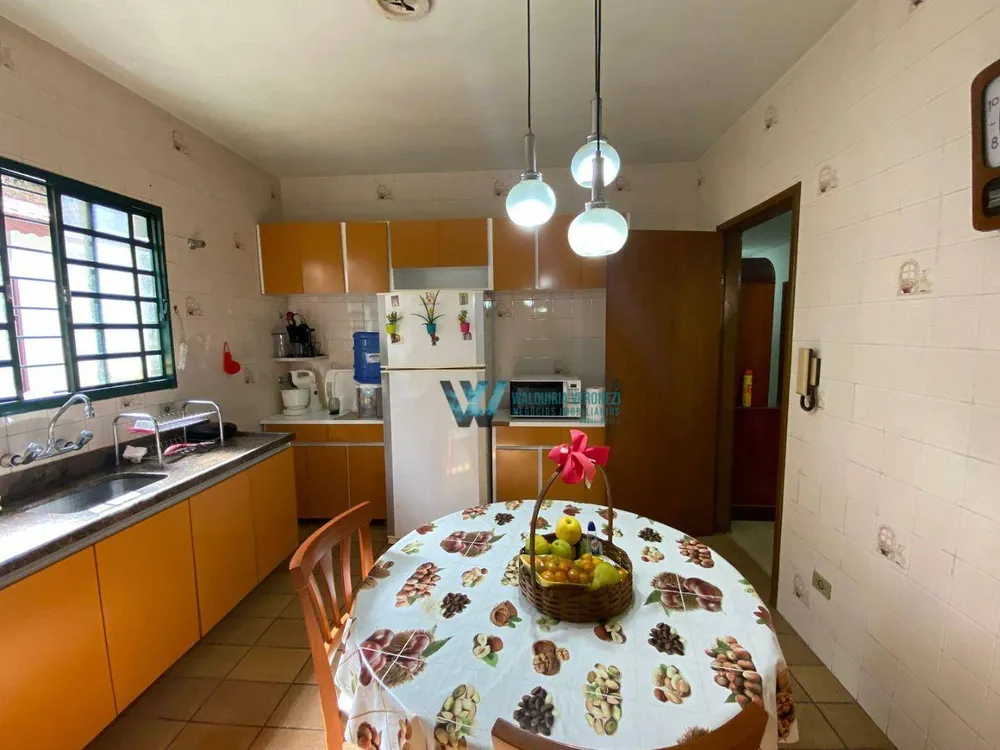 Casa, 3 quartos, 279 m² - Foto 3