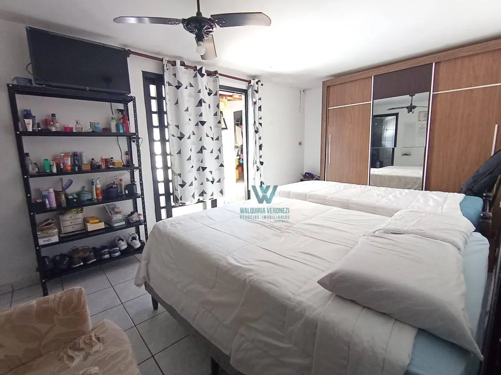 Casa, 6 quartos, 238 m² - Foto 11