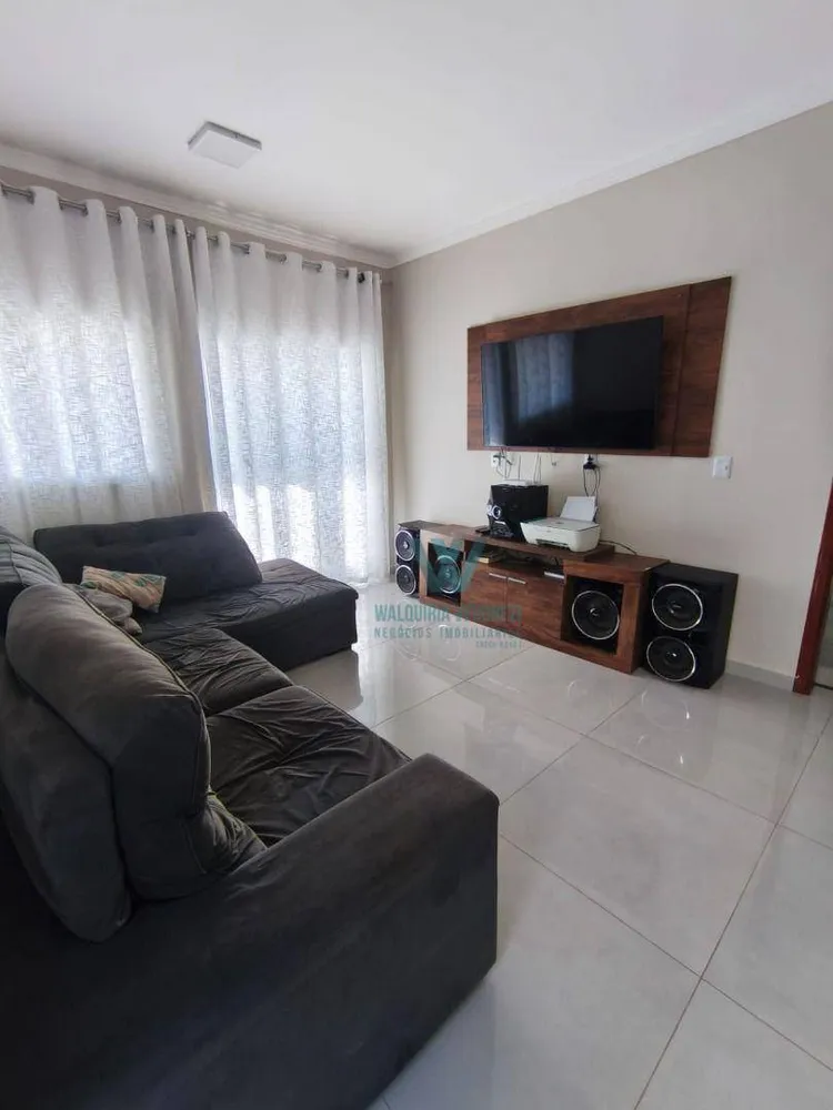 Casa, 3 quartos, 199 m² - Foto 4