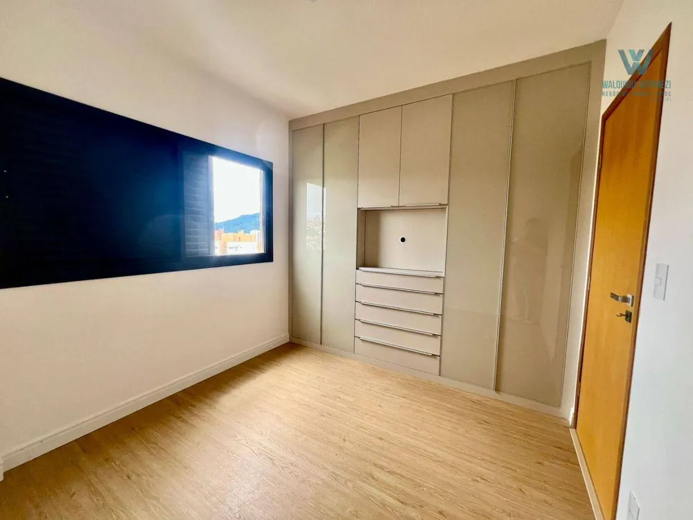 Apartamento, 3 quartos, 130 m² - Foto 6