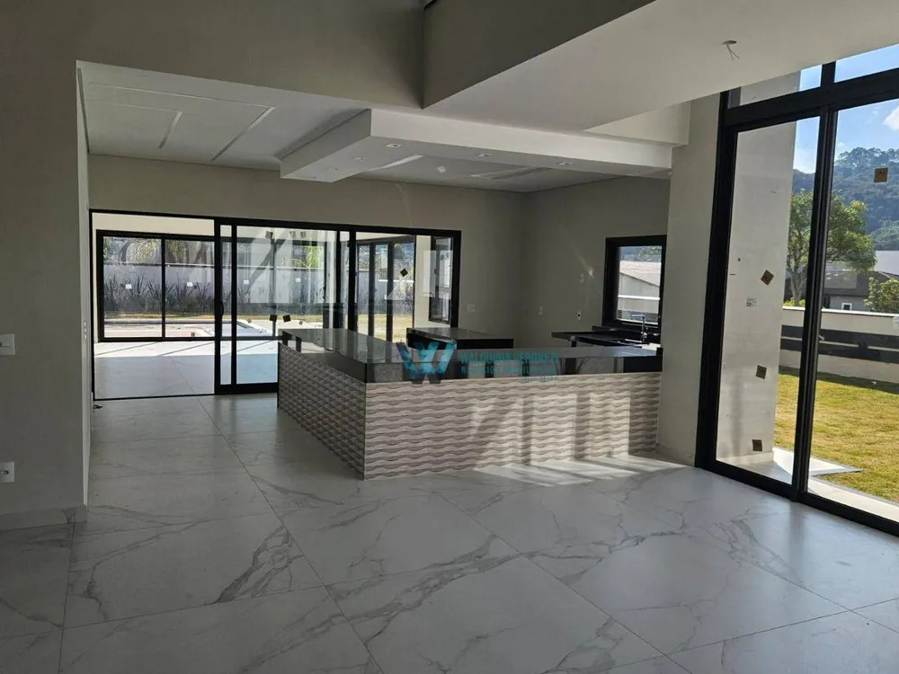 Casa, 3 quartos, 345 m² - Foto 3