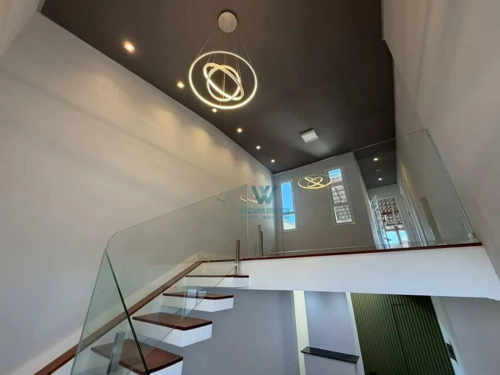 Casa, 3 quartos, 258 m² - Foto 3