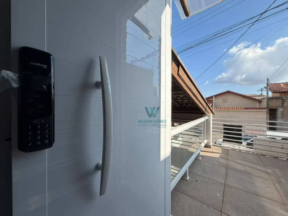 Casa, 3 quartos, 258 m² - Foto 1