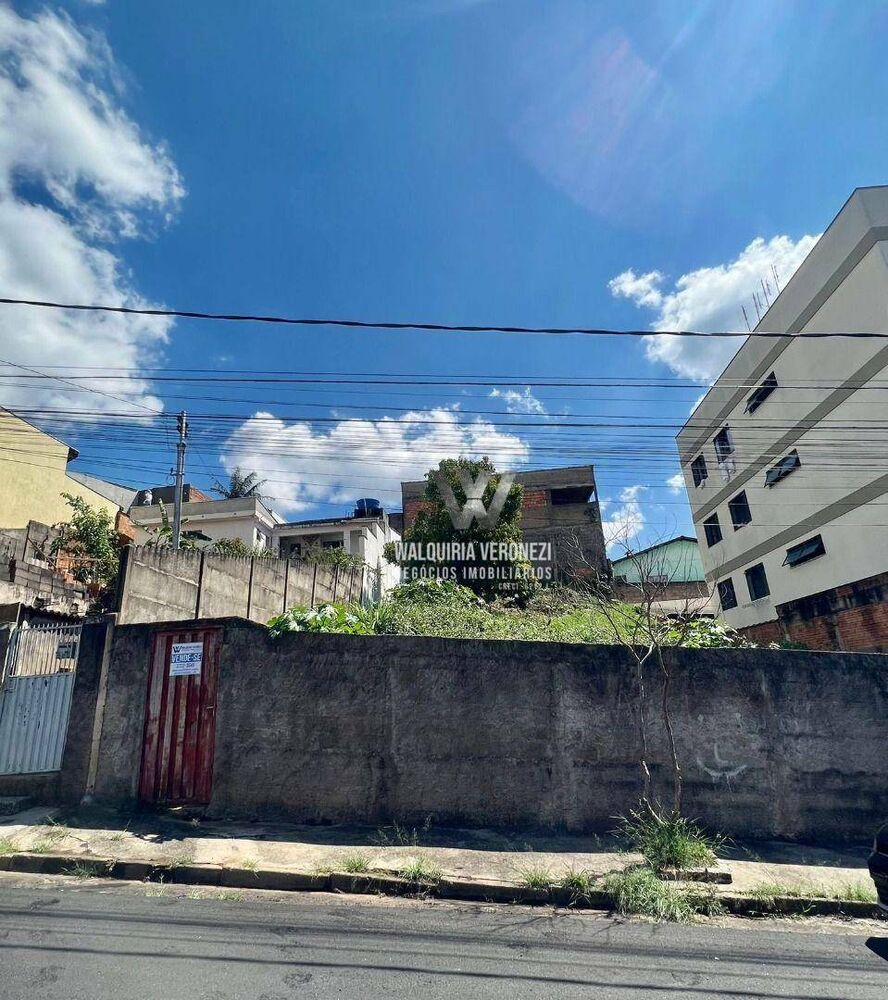 Terreno à venda, 300M2 - Foto 1