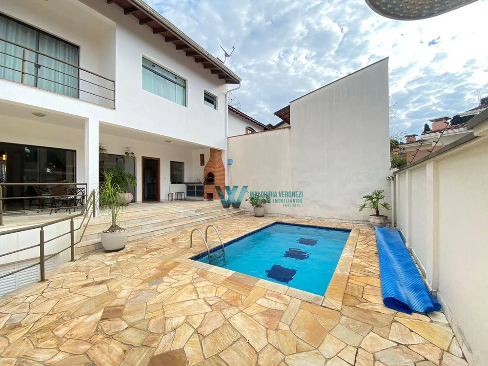 Casa, 3 quartos, 347 m² - Foto 1