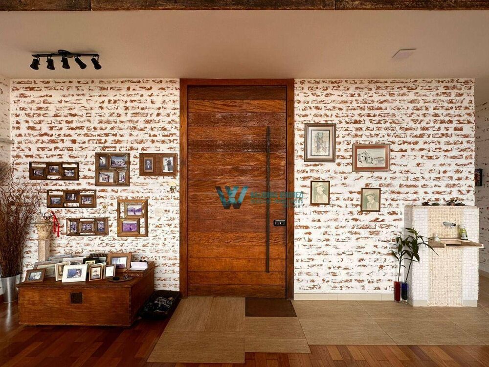 Casa à venda com 3 quartos, 329m² - Foto 3