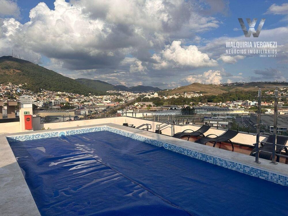 Apartamento à venda com 3 quartos, 144m² - Foto 1
