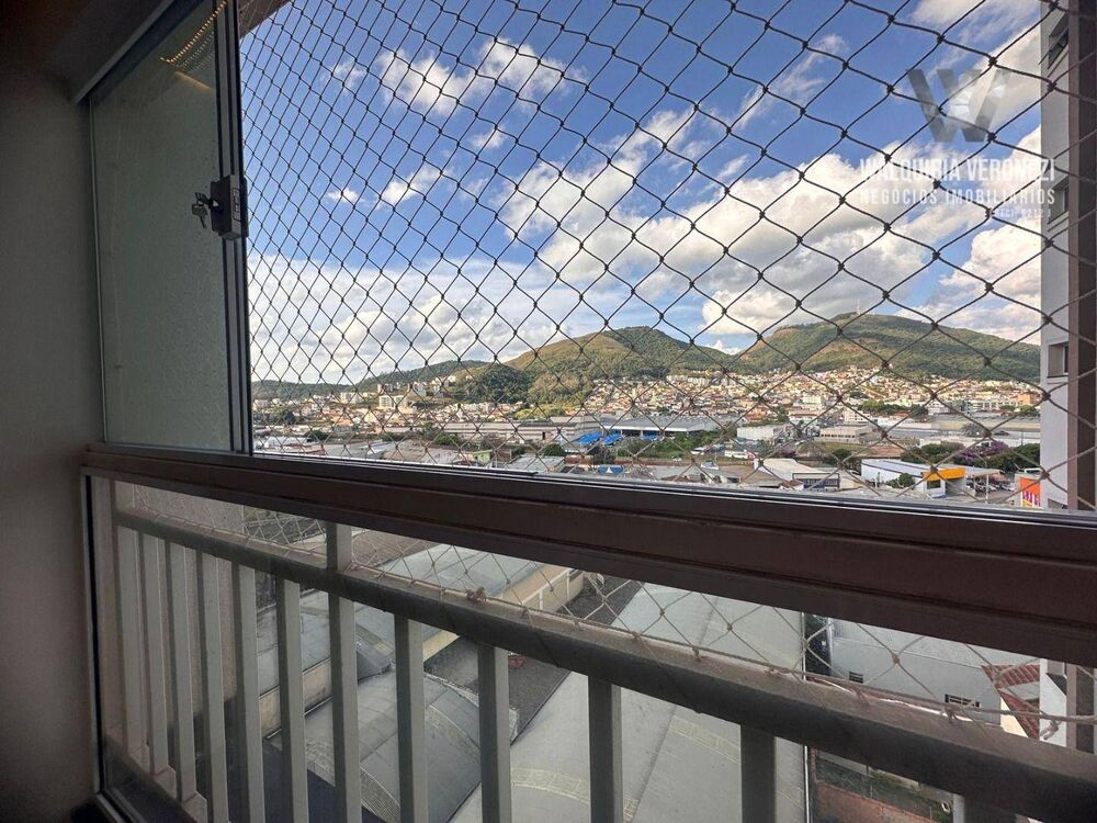 Apartamento à venda com 3 quartos, 144m² - Foto 9