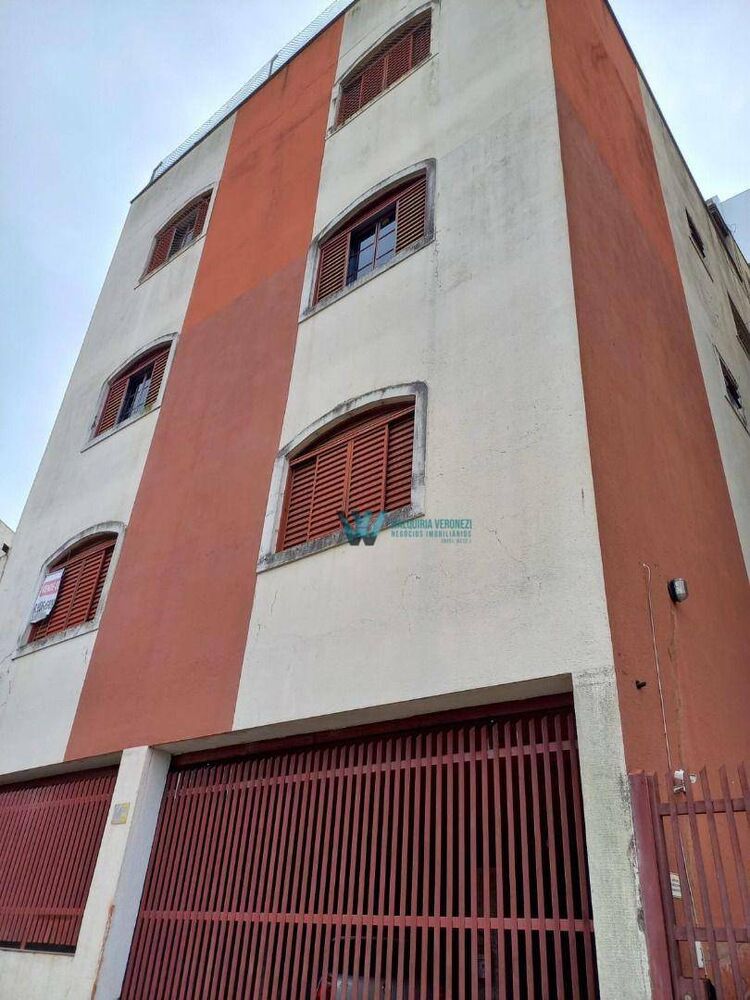 Apartamento à venda com 3 quartos, 123m² - Foto 4