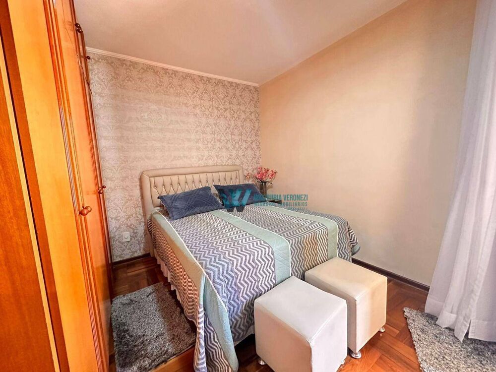 Apartamento à venda com 2 quartos, 80m² - Foto 3
