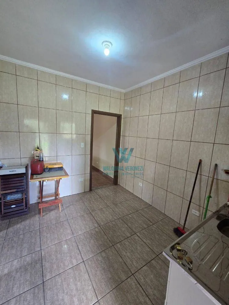 Chácara, 2 quartos, 1065 m² - Foto 5