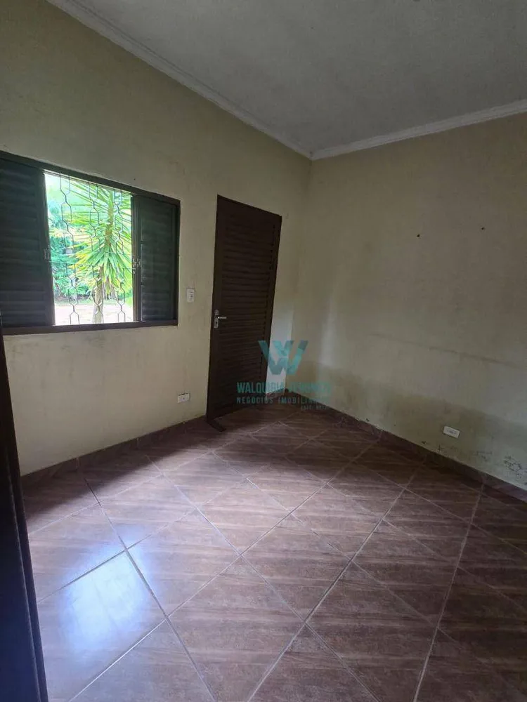 Chácara, 2 quartos, 1065 m² - Foto 3