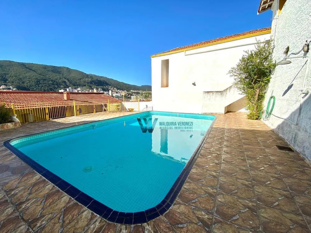 Casa, 3 quartos, 129 m² - Foto 1